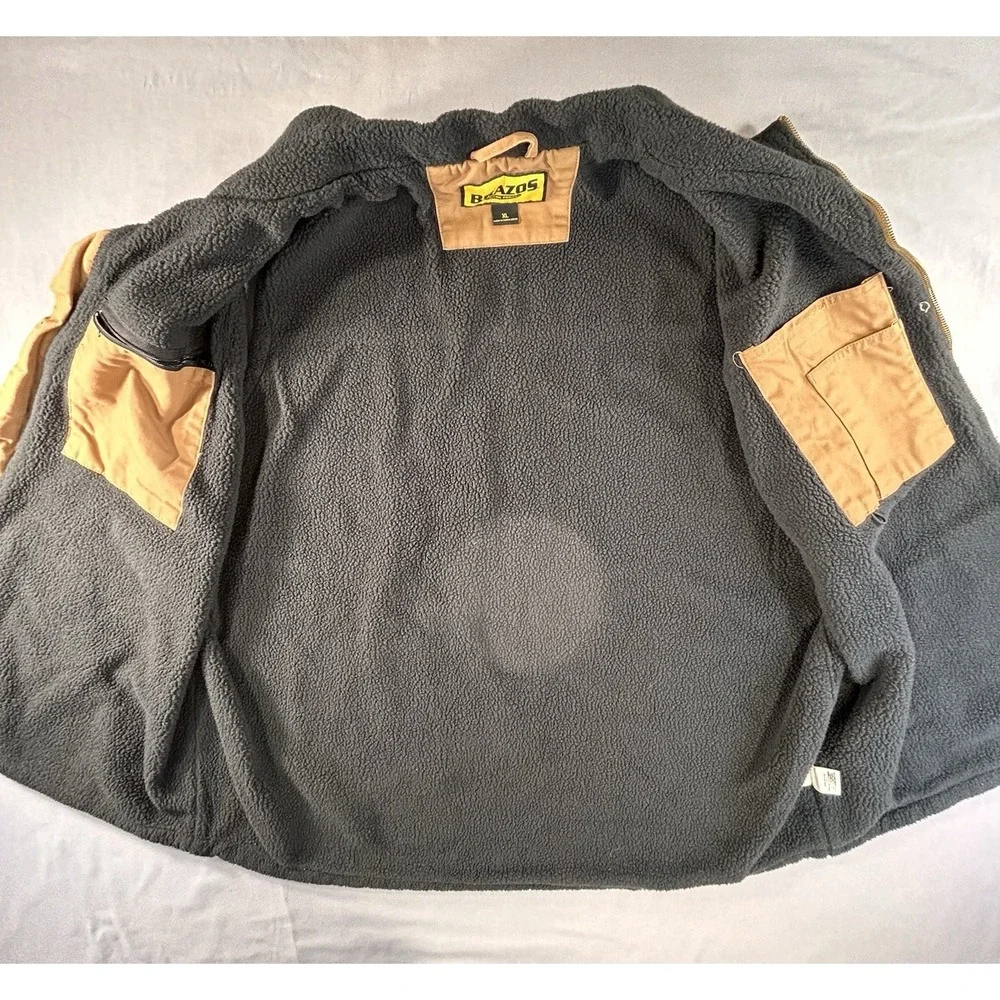 Brazos men sherpa
